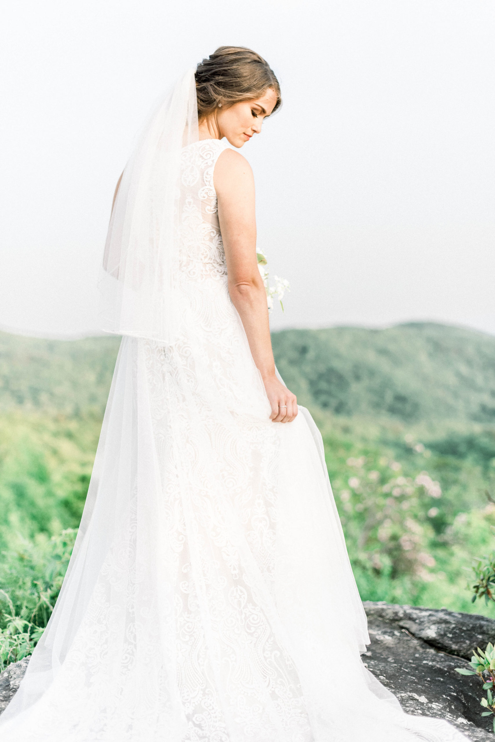 Hannah Spears || Sassafrass Mountain Bridal Session